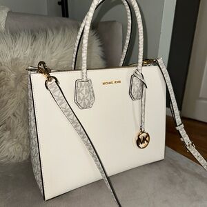Michael Kors White and Gray Women's Bag